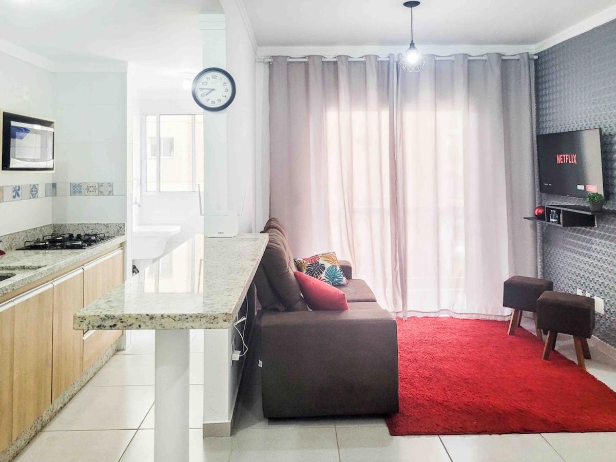 Bem No Centro, Cozinha Completa, Varanda E Garagem Poços de Caldas Εξωτερικό φωτογραφία